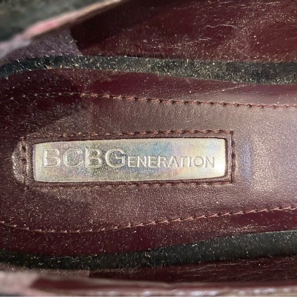 BCBGENERATION Sz 7  Nikkola Slip On Metal Studs Suede Slip On Pointy Toe Shoes - Picture 14 of 16